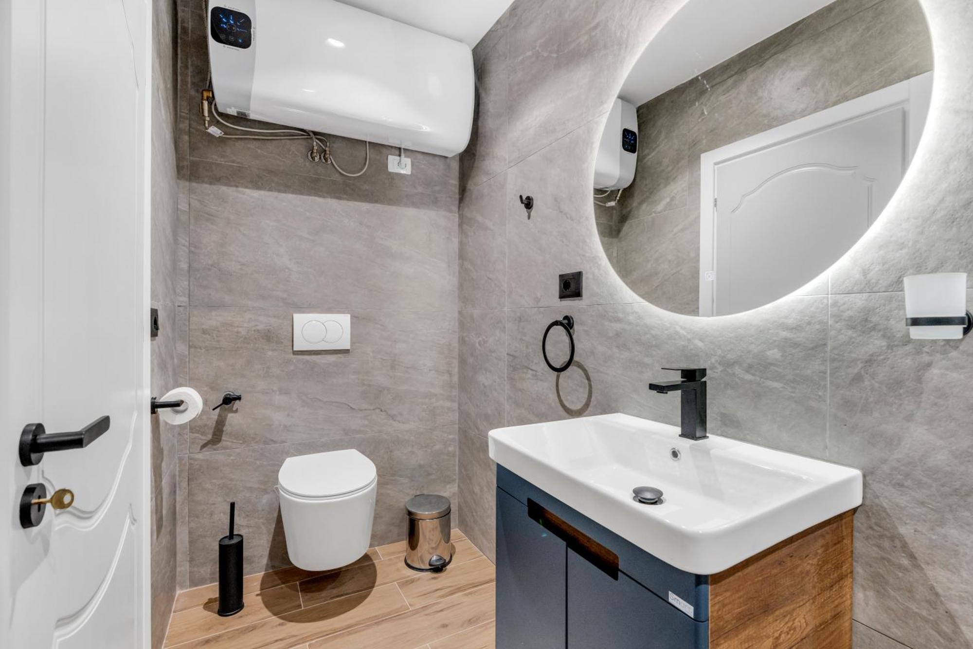 The Nook Centre En *